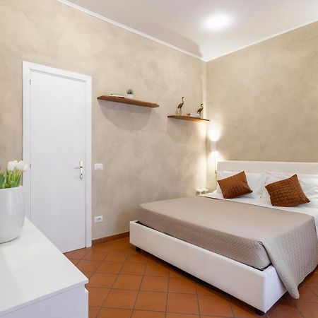 Rita Apartment In Trastevere Рим Екстериор снимка