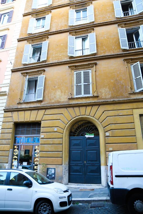 Rita Apartment In Trastevere Рим Екстериор снимка