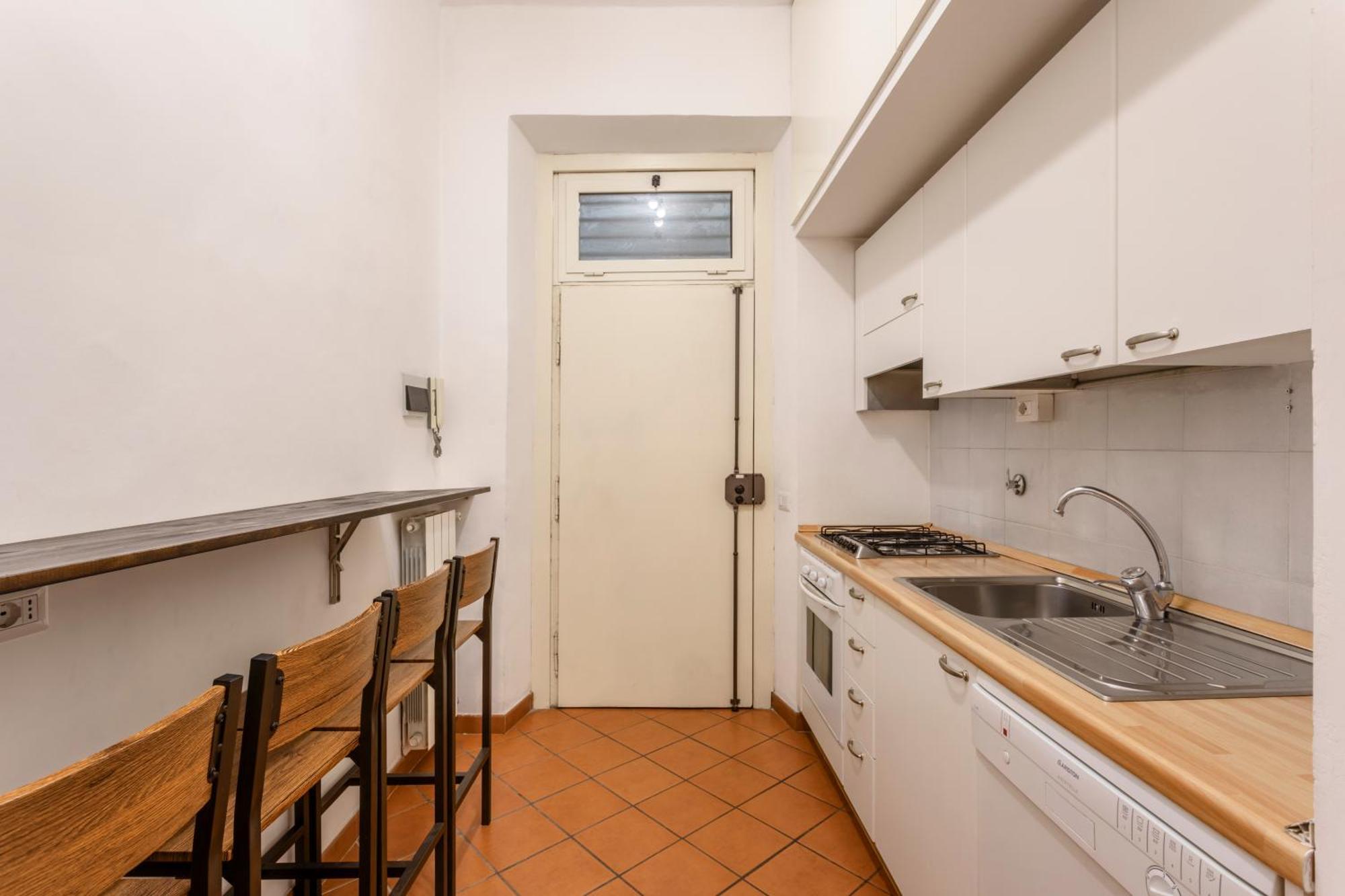 Rita Apartment In Trastevere Рим Екстериор снимка